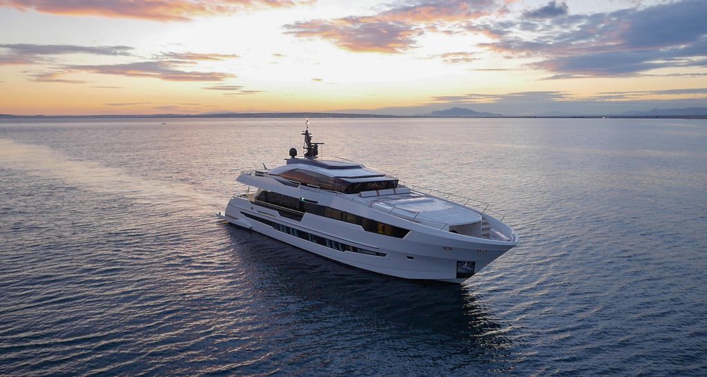 Astondoa 110 Century