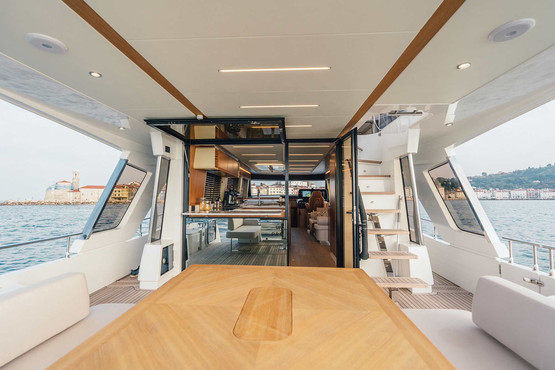 58 fly - interni - 1