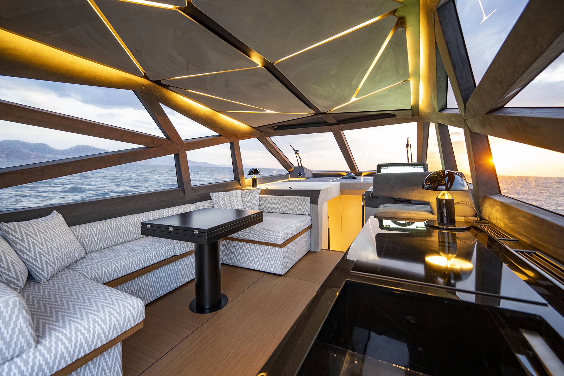 evo r+ - interni - 2